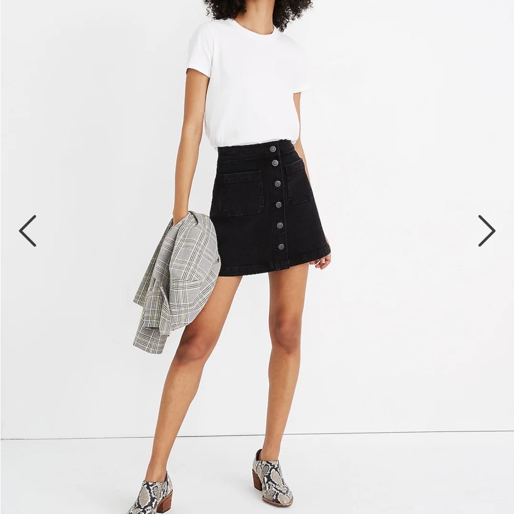 Madewell black denim skirt with pockets